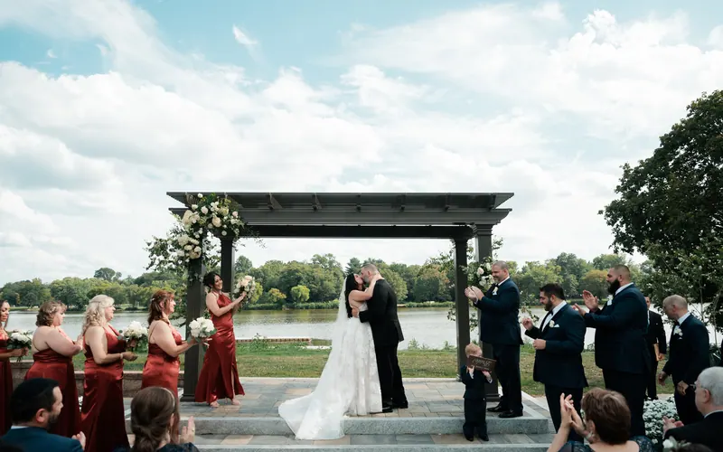 FNA Events Presents Real Weddings: Rachel and Thomas at the Camden County Boathouse