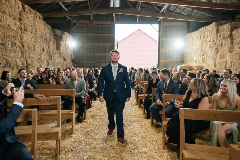 Rowen & Chris wedding at Suydam Farms, photo 5