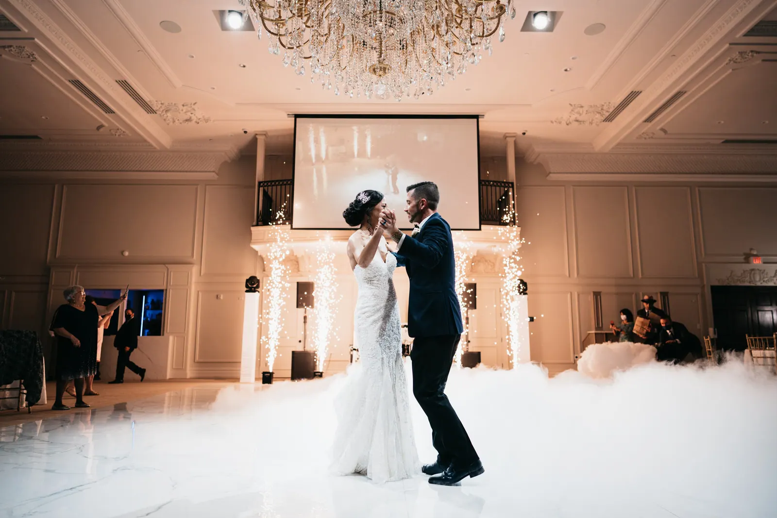 How to Pick that Perfect Wedding Song