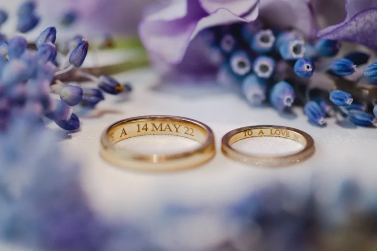 Elegant details: wedding photo by Anna Ryabtsov for Fresh New Angle Events