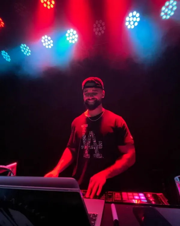 DJ Avrey, DJ at Fresh New Angle Events